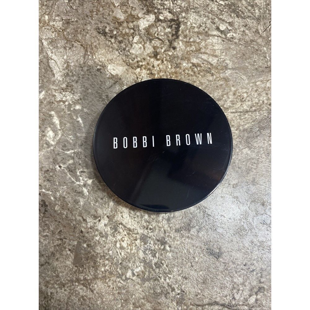 BOBBI BROWN Bronzing Powder - DEEP 0.28‎ oz 8 g (Read)
